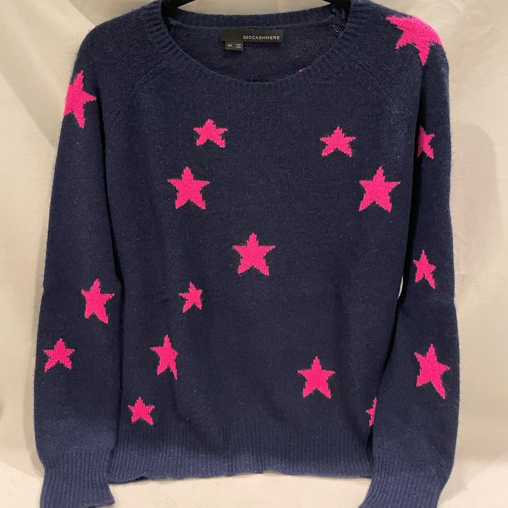 360 Cashmere Navy Sweater With Fuchsia Stars - Picture 3 of 13